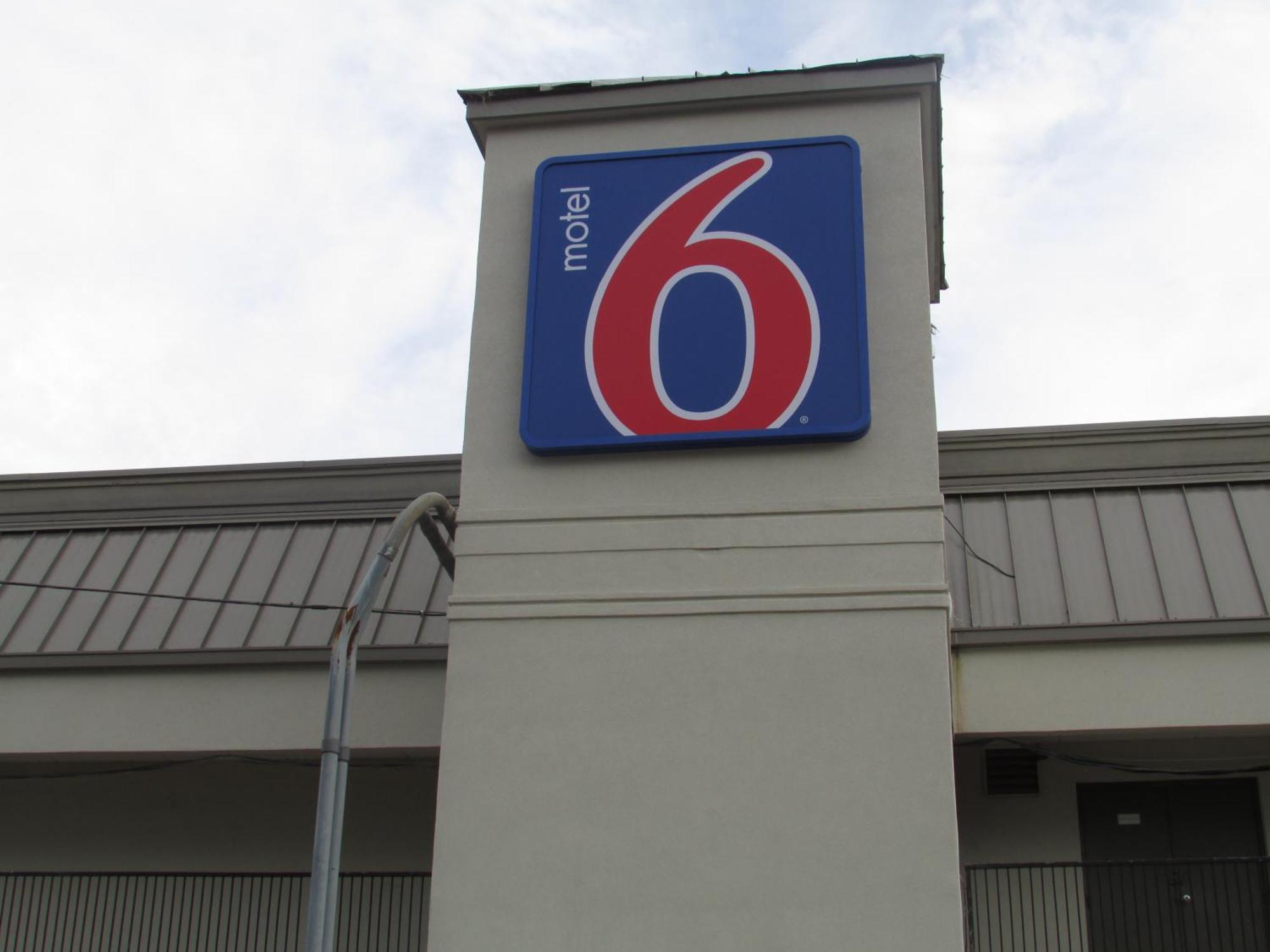Motel 6 Brookhaven, Ms Екстер'єр фото